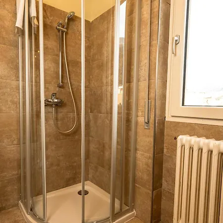 Guest house Bernina Express Eco Rooms&breakfast 3*