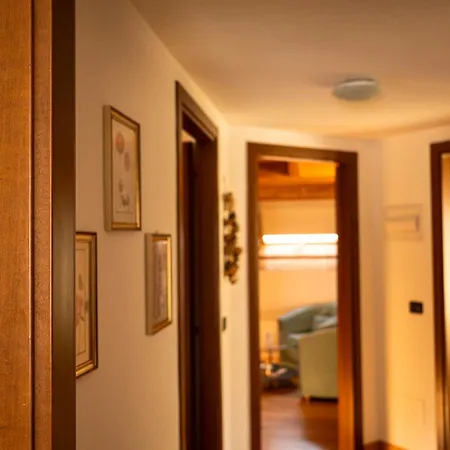 Bernina Express Eco Rooms&breakfast 3* Tirano