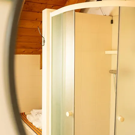 Pensión Bernina Express Eco Rooms&breakfast Tirano