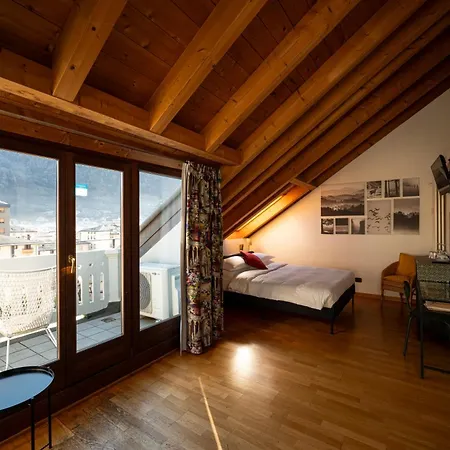 Bernina Express Eco Rooms&breakfast 3* Tirano