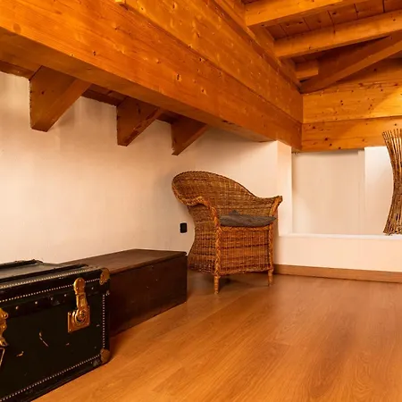 Bernina Express Eco Rooms&breakfast Πανσιόν